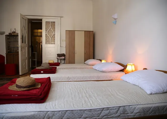 Hostel Hostel Eternal Flame *